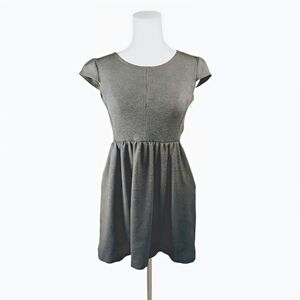 Madewell Gray Ponte Skater Dress Cap Sleeves Crew Neck Side Zip Size XS